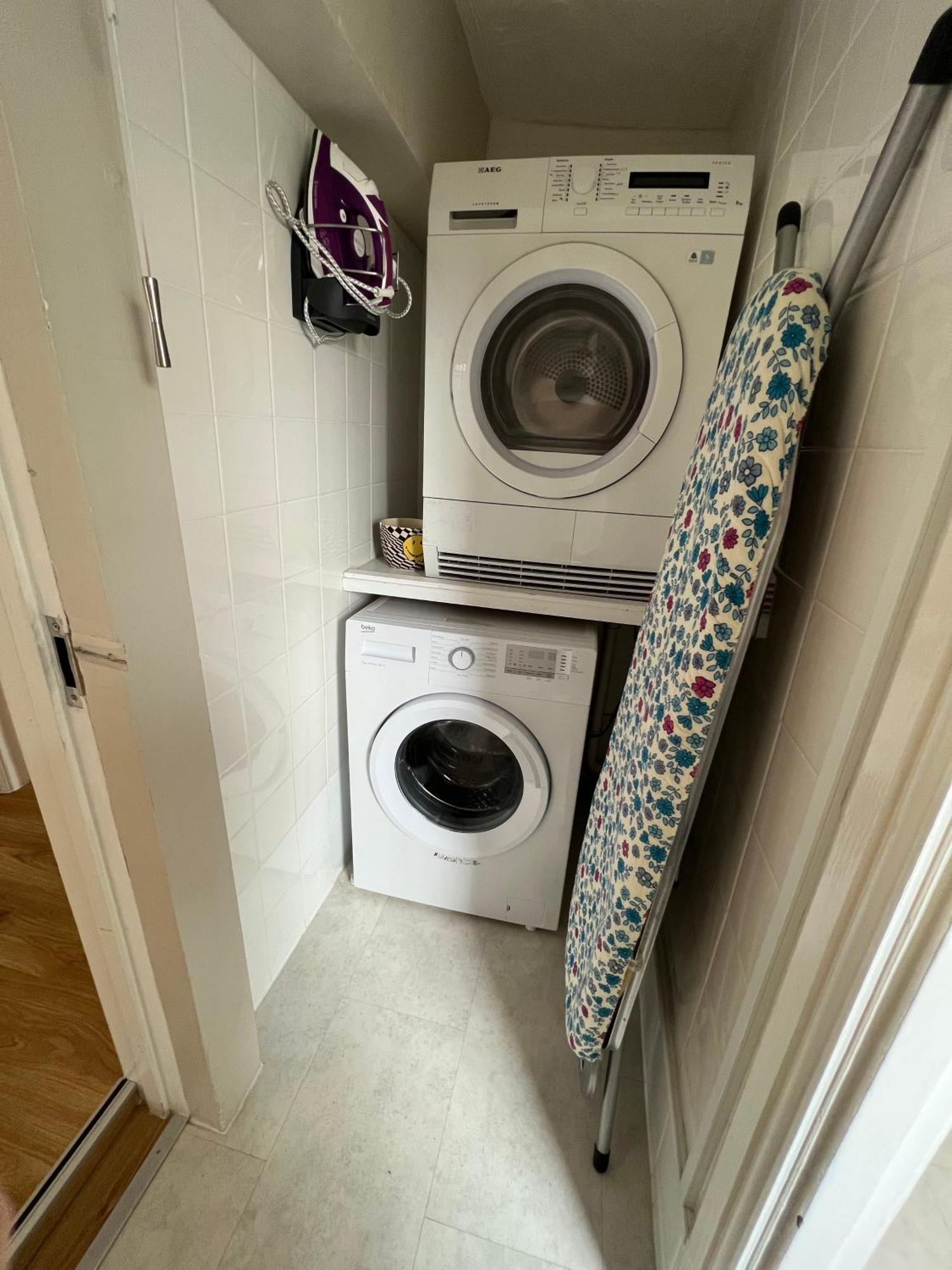 Stay In Yeovil Town Centre, Large 2 Bd Apt With Parking, Sleeps 4 Exteriér fotografie